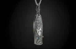 Yorick Sculpted Sterling Silver Pocketknife with Hand-forged Damascus Blade -KNIFECOMMAND Sales b02 yorick newchain 2 1