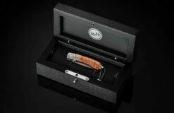 Flash Fire Pocketknife With Copper Wave Damascus And Apple Coral -KNIFECOMMAND Sales b09 flash fire 5