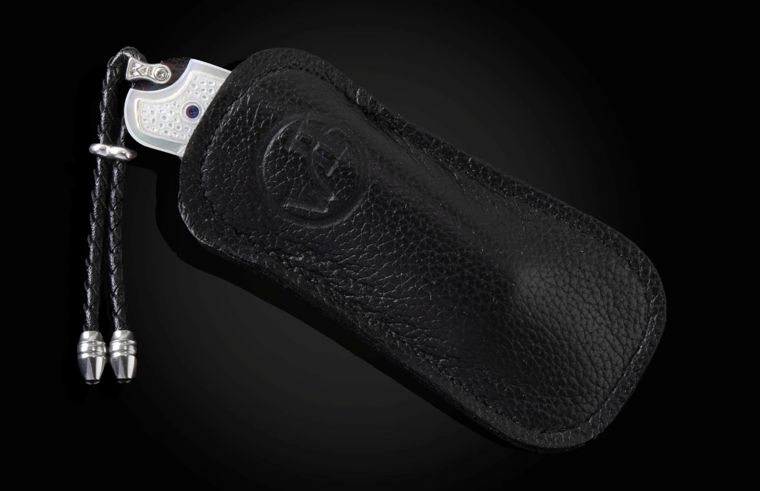 White Wave Folding Knife Featuring Carved Mother Of Pearl, And 'wave' Damascus Blade 6 White Wave Folding Knife Featuring Carved Mother Of Pearl, And 'wave' Damascus Blade - Image 4