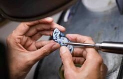 Belfry Pocketknife Featuring Etched Damascus, Carved Banded Agate, And Damascus Blade -KNIFECOMMAND Sales b12 belfry 6