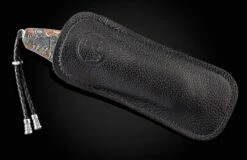 Serengeti Hand-engraved Folding Knife With Damascus And Black Diamonds -KNIFECOMMAND Sales b12 serengeti 4